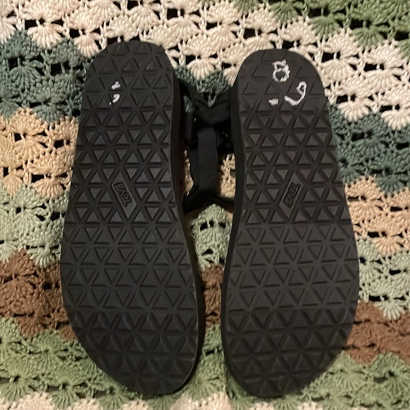 Teva Sandals - Picture 2 of 5